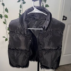 Black Vest size XS , EU 32